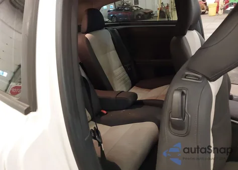 2012 Volvo C30 T5 from USA, damaged, VIN YV1672MK4C2280702